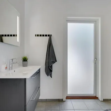 Topenga - 300m From The Sea In Sealand By Interhome